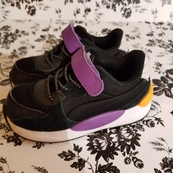 Puma Other - Puma toddler shoe  b185